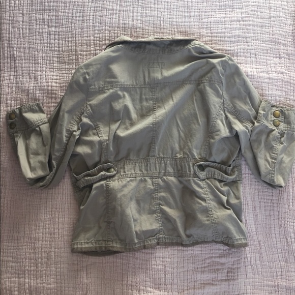 FALL JACKET 🍂 - Picture 2 of 3