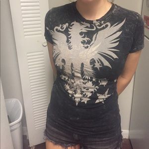 Express women's small t-shirt with bird design