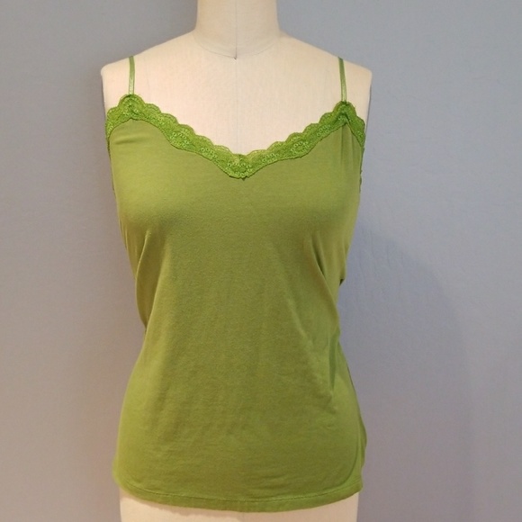 Green lace trimmed camisole - Picture 1 of 4