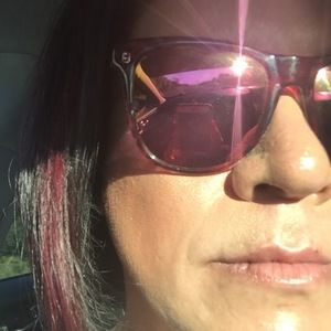 Meet your Posher, Jen