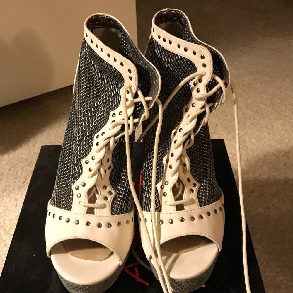 Grey and White Lace-up Heels