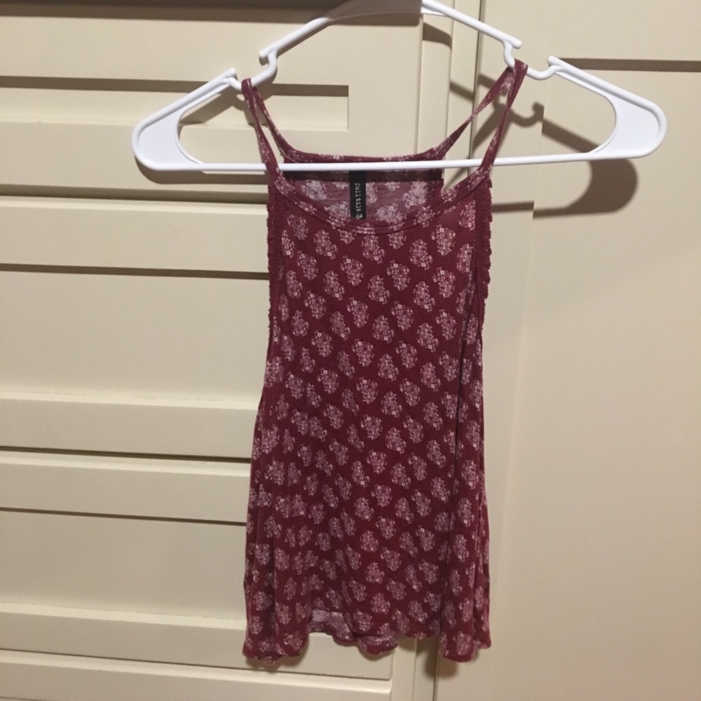 Maroon and white tank top