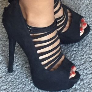 STEVE MADDEN sexy heels! Size 8.5