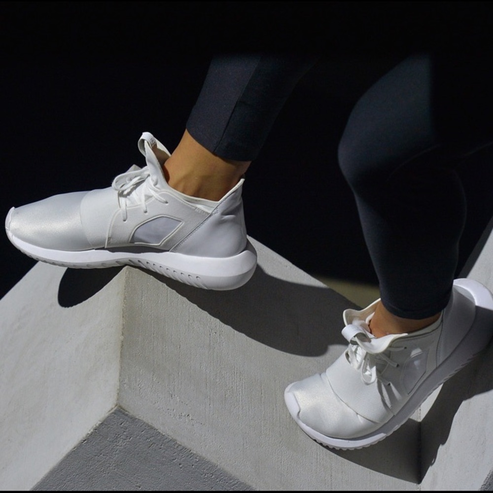 Adidas Tubular Defiant Shoes