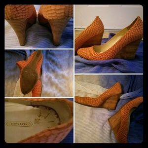 Max Studio Rust Orange Wedges