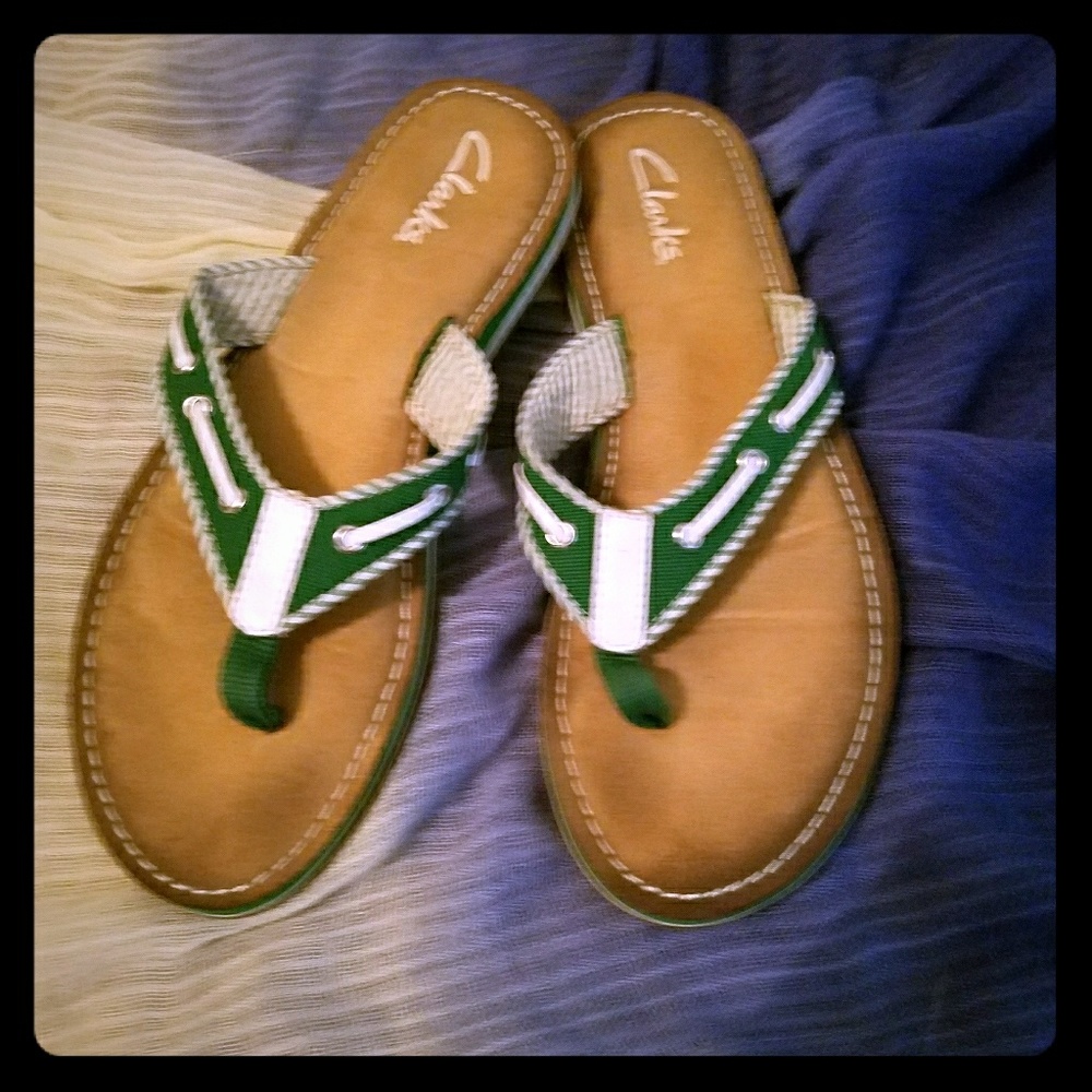 Clark's Flip flops