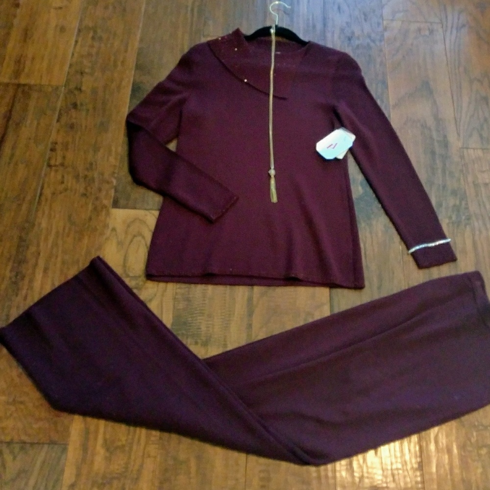 Adrianna Papell 2-piece Sweater and Pant Set