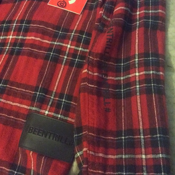 Been Trill button up - Picture 2 of 4