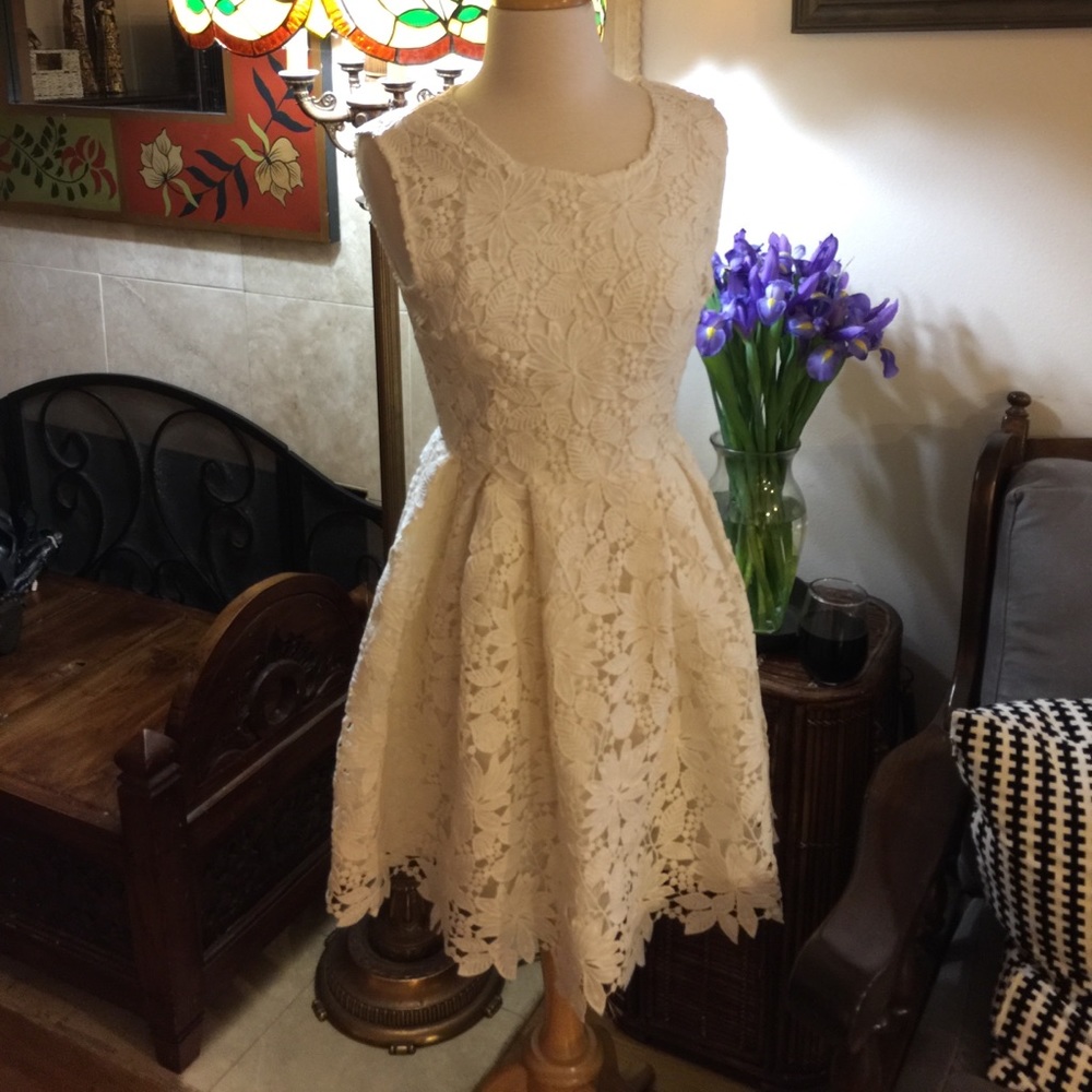 Crochet lace dress