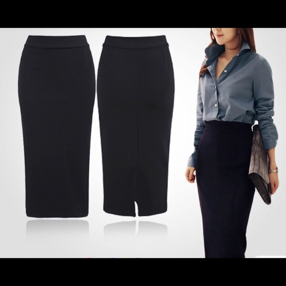 ELEGANT BLACK HIGH-WAISTED SKIRT