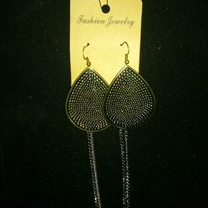 Fashion earrings