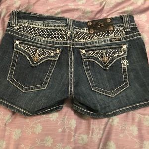 Miss Me Shorts - size 31 / 12