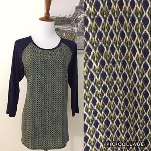 Le Lis Raglan Sleeve- Similar to a LuLaRoe Randy
