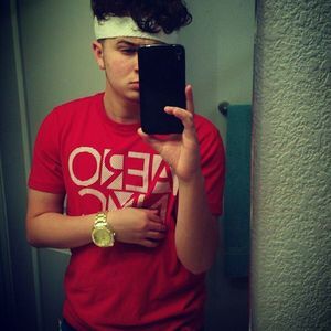 Meet your Posher, Jose omar