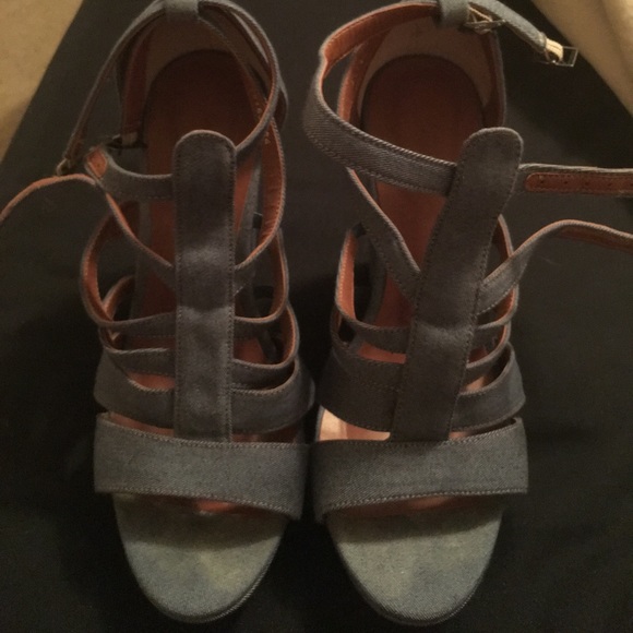 Denim heel sandals ! - Picture 3 of 3