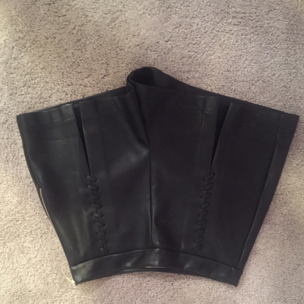 NWOT LF leather shorts
