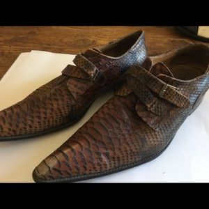 Brown ,slip on ,snake leather like,made in Italy