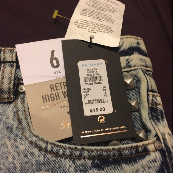 Denim Jean Short - Picture 2 of 3