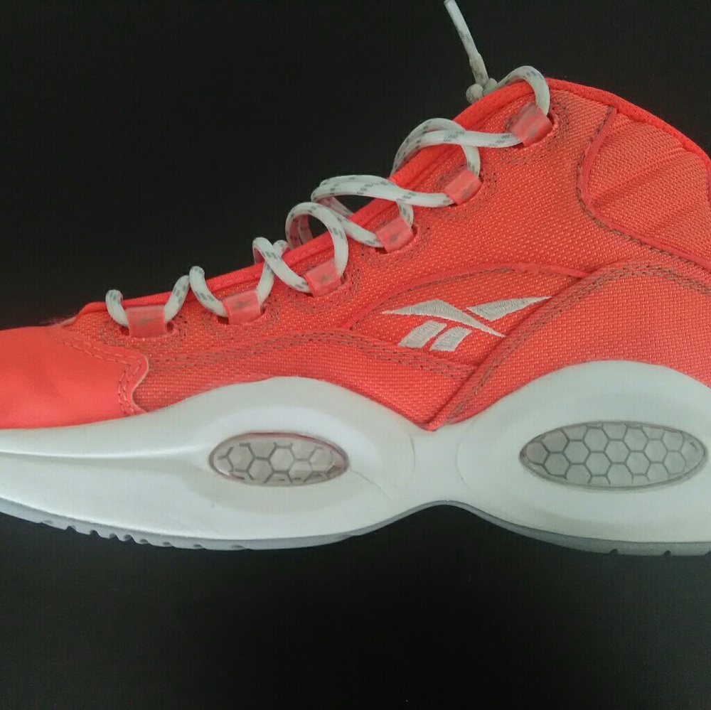 Allen Iverson Reebok Question mids - Picture 2 of 2