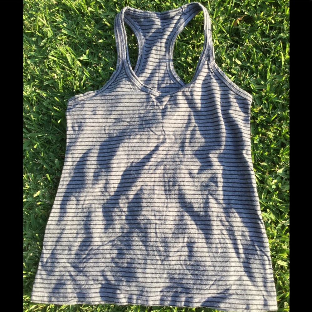 Gray and black Lulu top