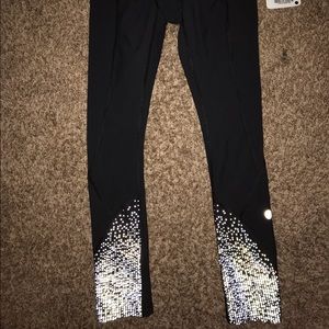 NWT lululemon "tight stuff tight" black leggings