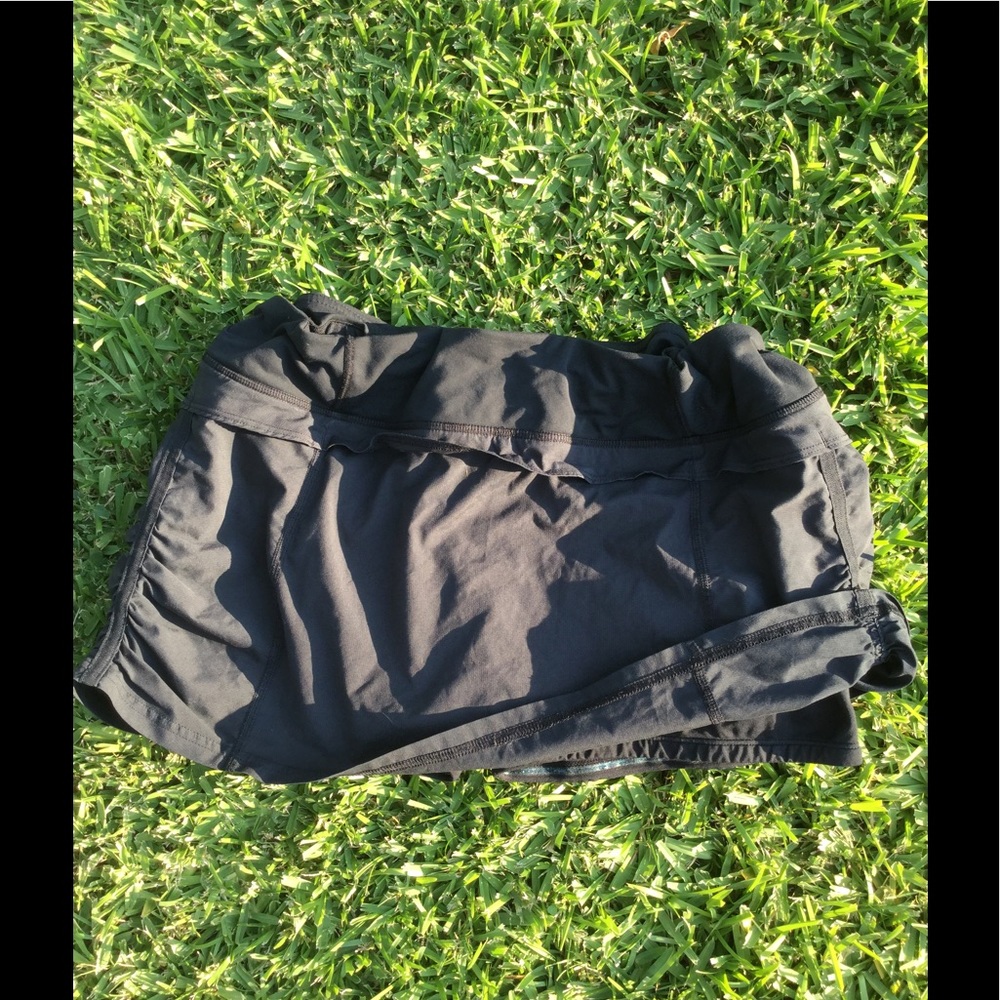 Black Lulu runner skirt