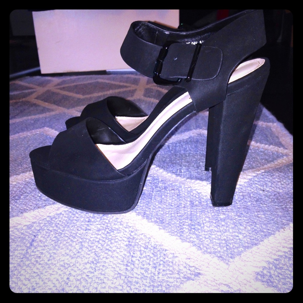 Bamboo Black Platform Heels