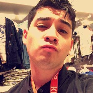 Meet your Posher, Alex