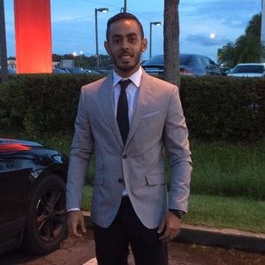 Meet your Posher, Alejandro