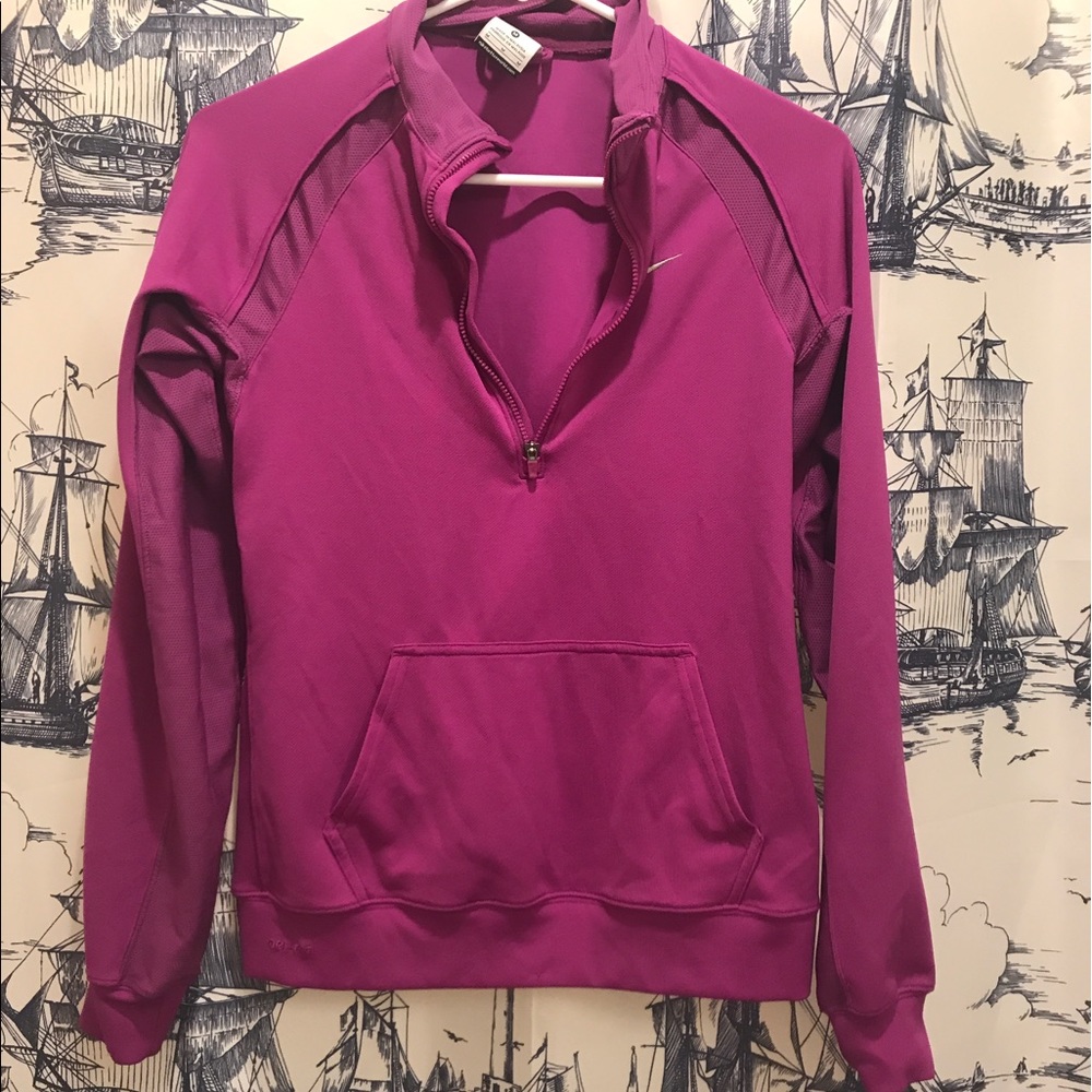 Nike pullover