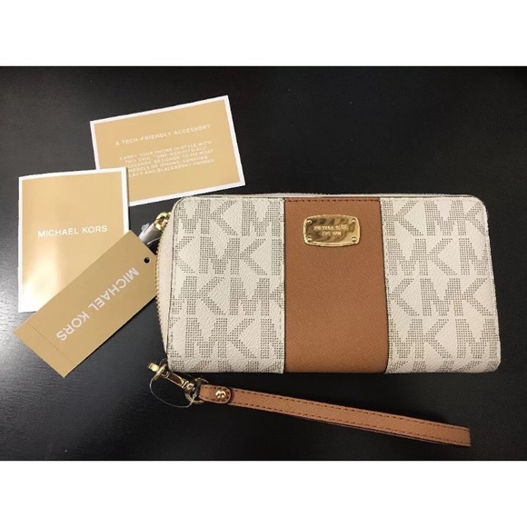 Michael Kors set tote and wallet - Picture 3 of 4