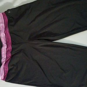 Crop exercise pants