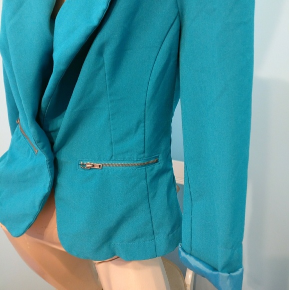 MATERIAL GIRL Teal Blazer - Picture 6 of 6