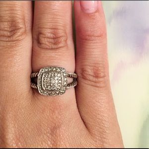 REDUCED David Yurman Petite Albion Diamond Ring