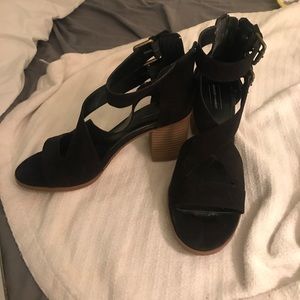 Melrose and Market black heels