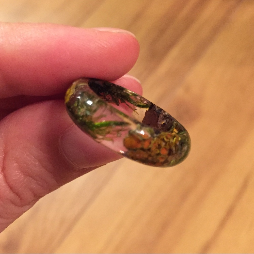 Hand-made Resin Ring - Moss and Tree Bark
