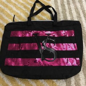 MOVING SALE! Like New Victoria Secret Tote!