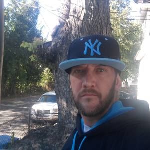 Meet your Posher, Daniel