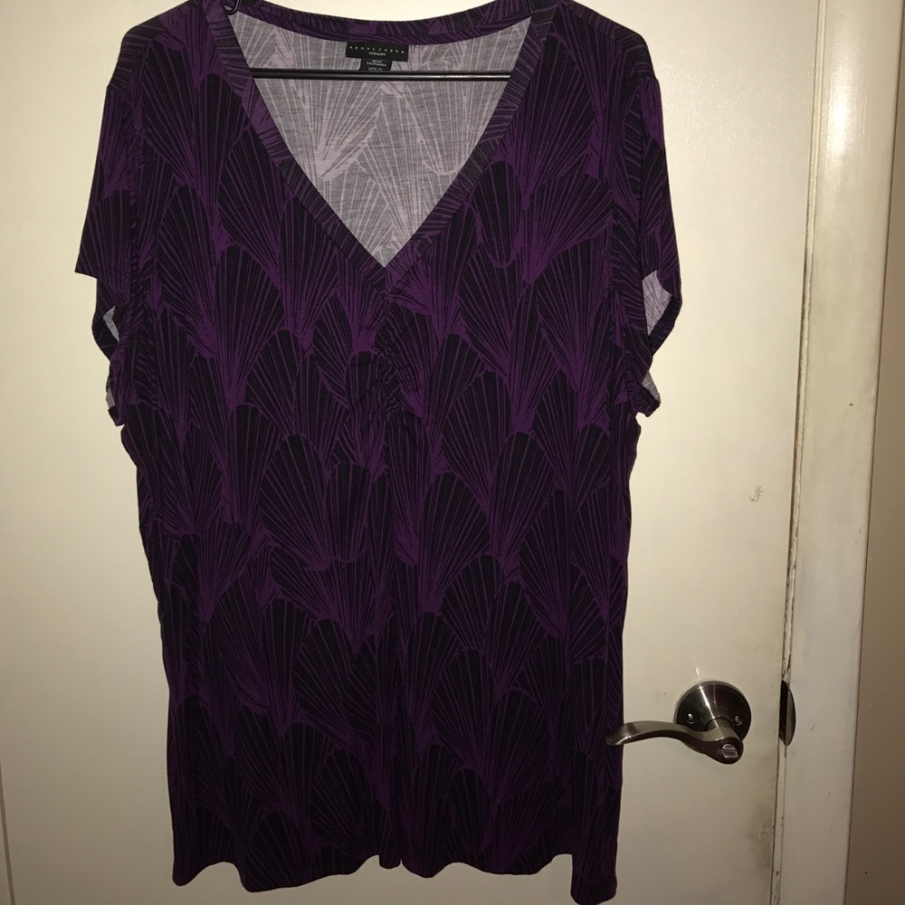 Purple and black flutter sleeves top