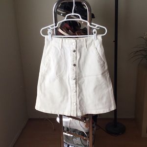 NWT H&M White Button Down Denim Skirt