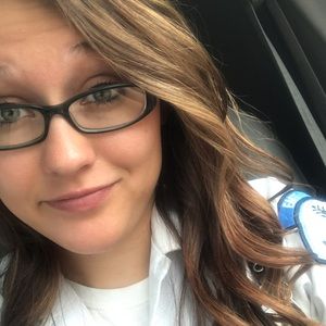 Meet your Posher, Kaylee