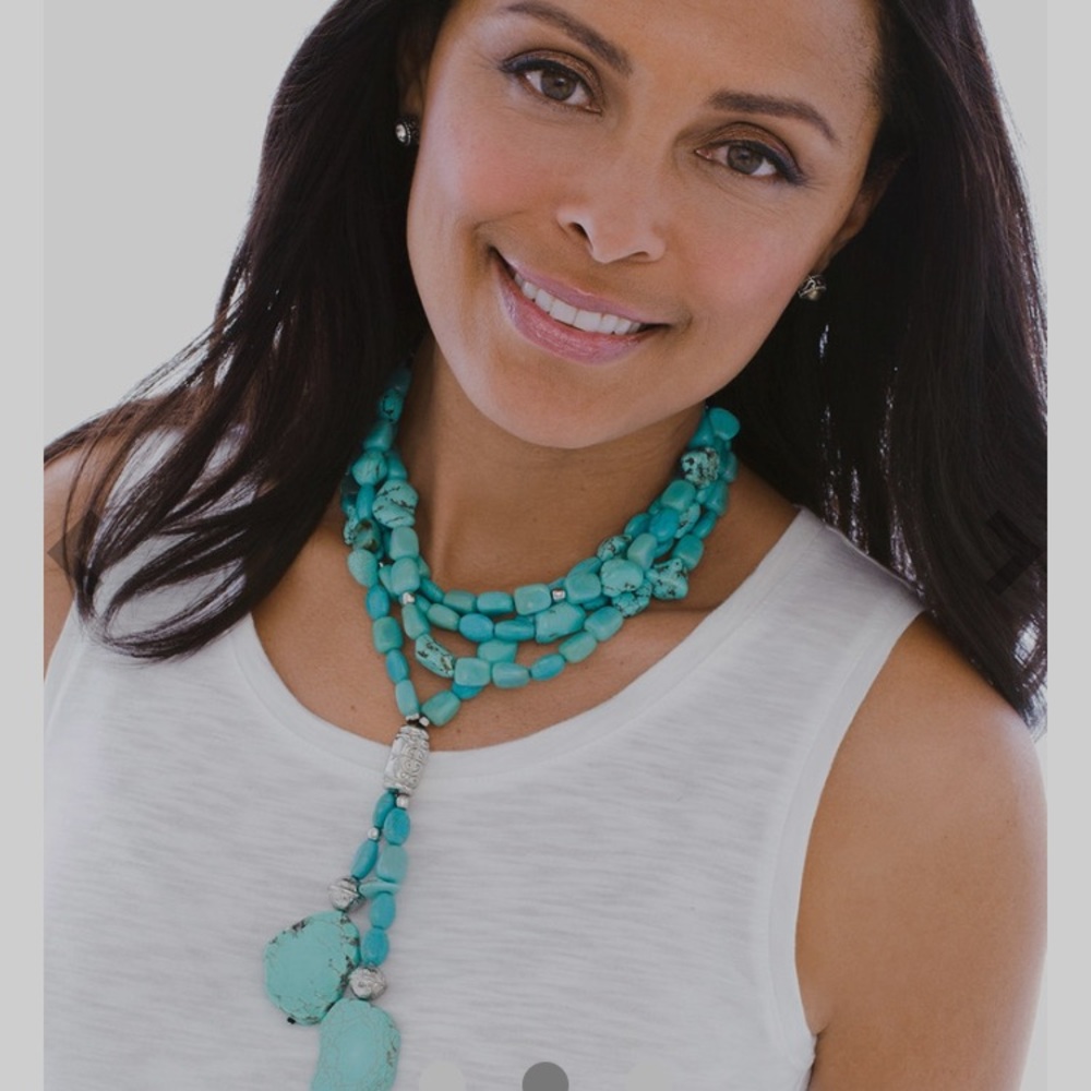 Chico's Statement turquoise necklace!  Gorgeous❤️