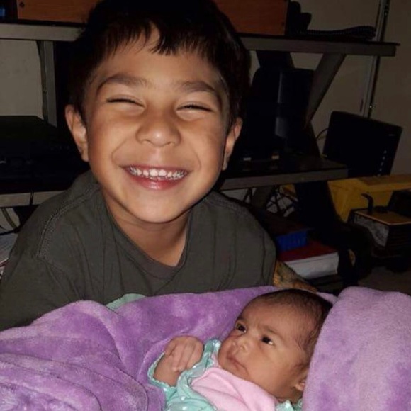 Meet your Posher, Adrianna - Picture 3 of 3