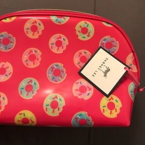 Donut Printed Medium-Sized Makeup Bag!