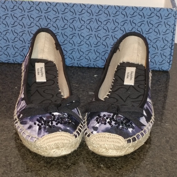 Women's shoes - Picture 2 of 7