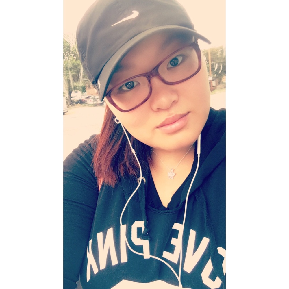 Meet your Posher, Rosaline