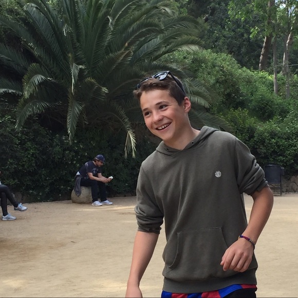 Meet your Posher, Leo - Picture 1 of 1