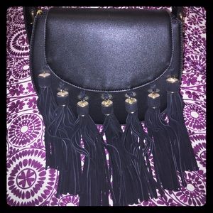 BEBE 🖤black 🖤fringed saddle bag ❗️NWT❗️