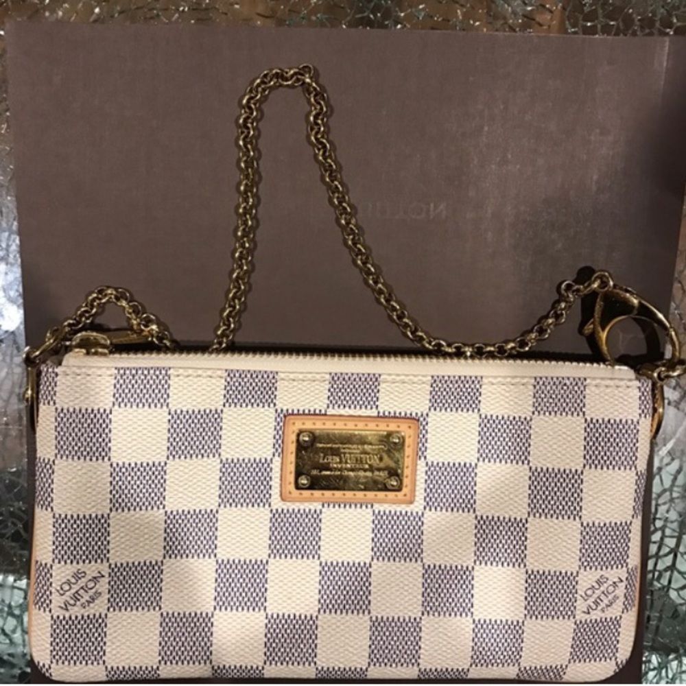 Louis Vuitton mini handbag