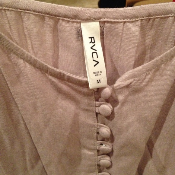 Flirty RVCA dresss - Picture 2 of 2